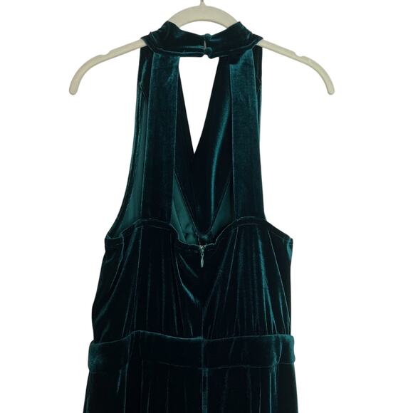 Skies Are Blue Velvet Jumpsuit M Hunter Green Halter Cowl Neck Wide Leg Stretch - Picture 5 of 9